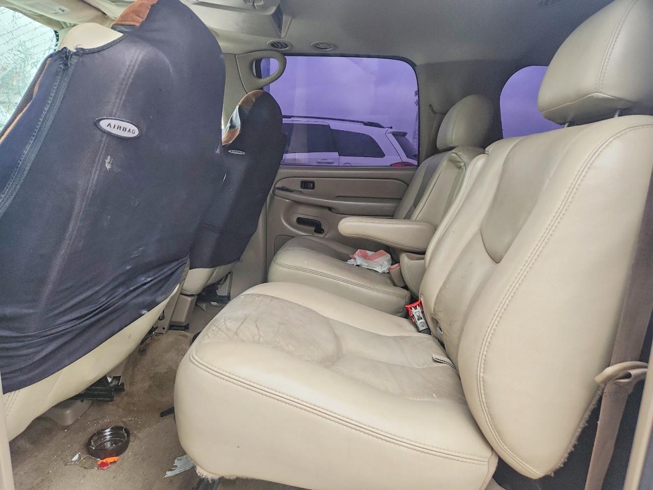 2005 CHEVROLET SUBURBAN C1500 photo 11