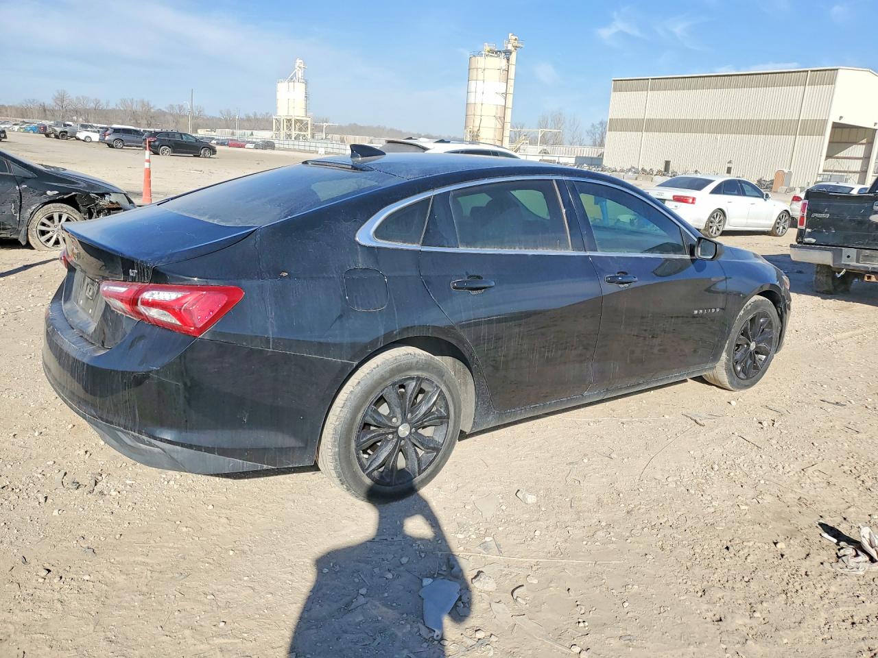 2020 CHEVROLET MALIBU LT photo 5
