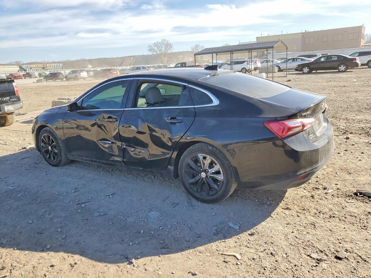 2020 CHEVROLET MALIBU LT photo 3