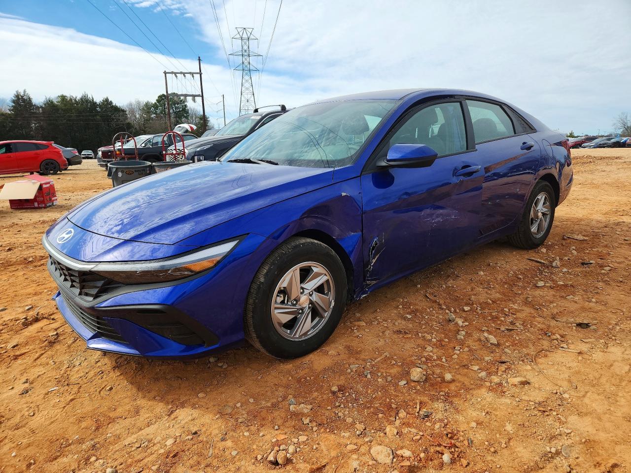 2025 HYUNDAI ELANTRA