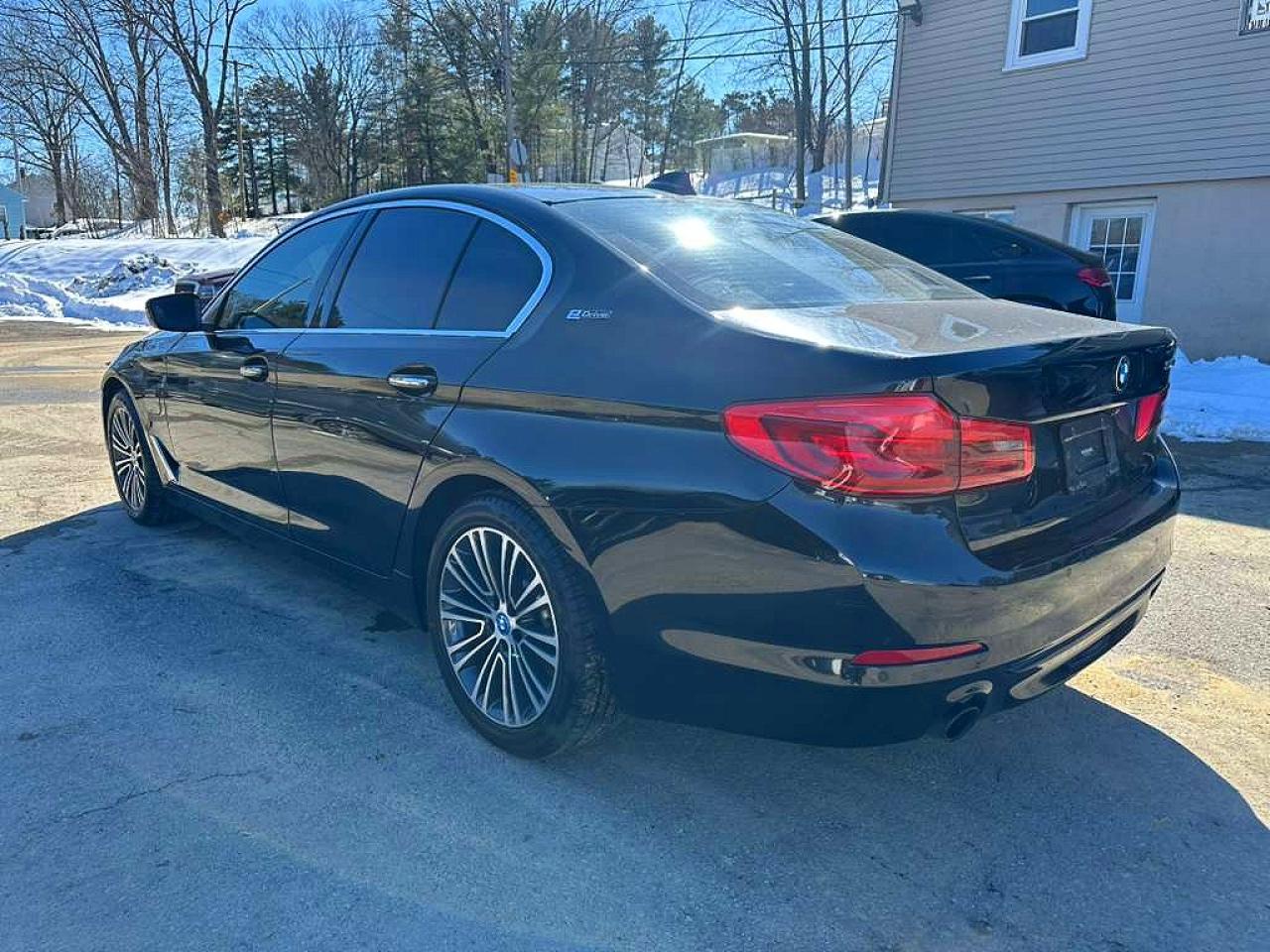 2018 BMW 530E photo 2