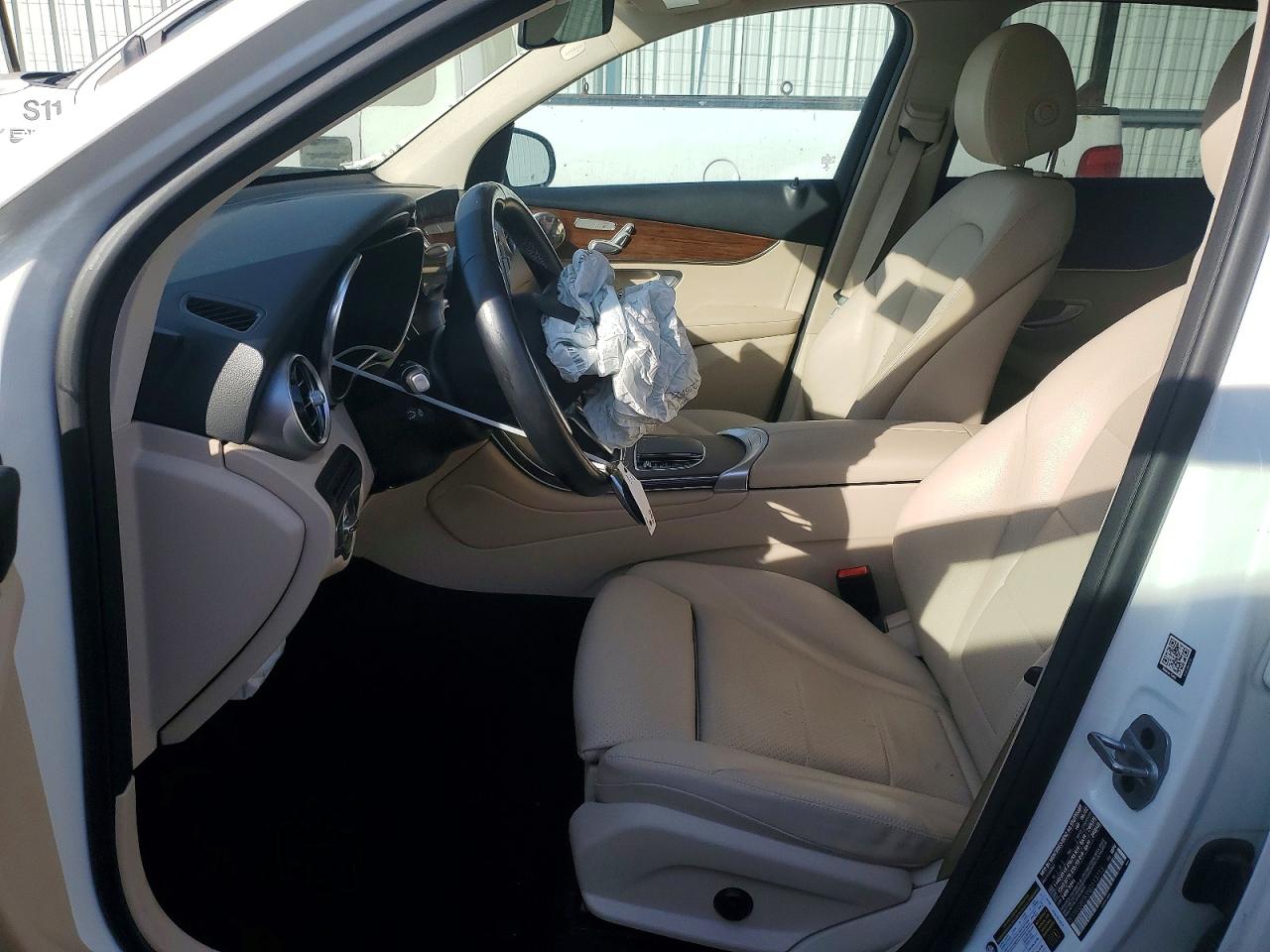 2022 MERCEDES-BENZ GLC 300 4MATIC photo 7