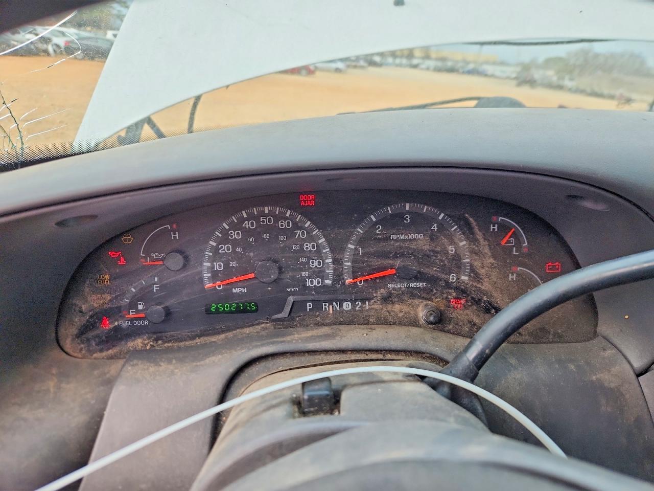 2000 FORD EXPEDITION XLT photo 17