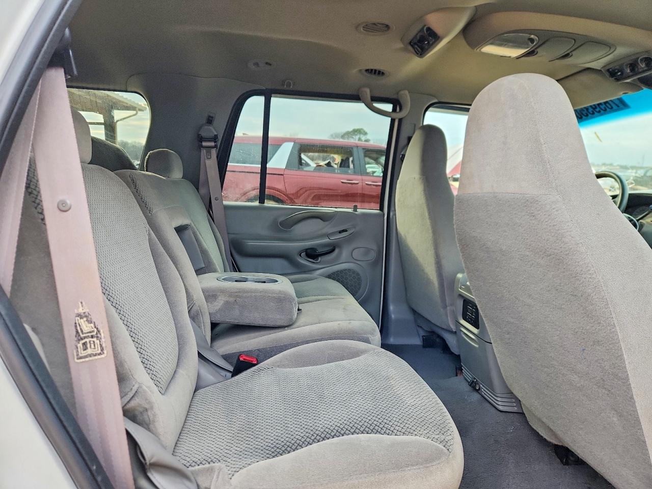 2000 FORD EXPEDITION XLT photo 21