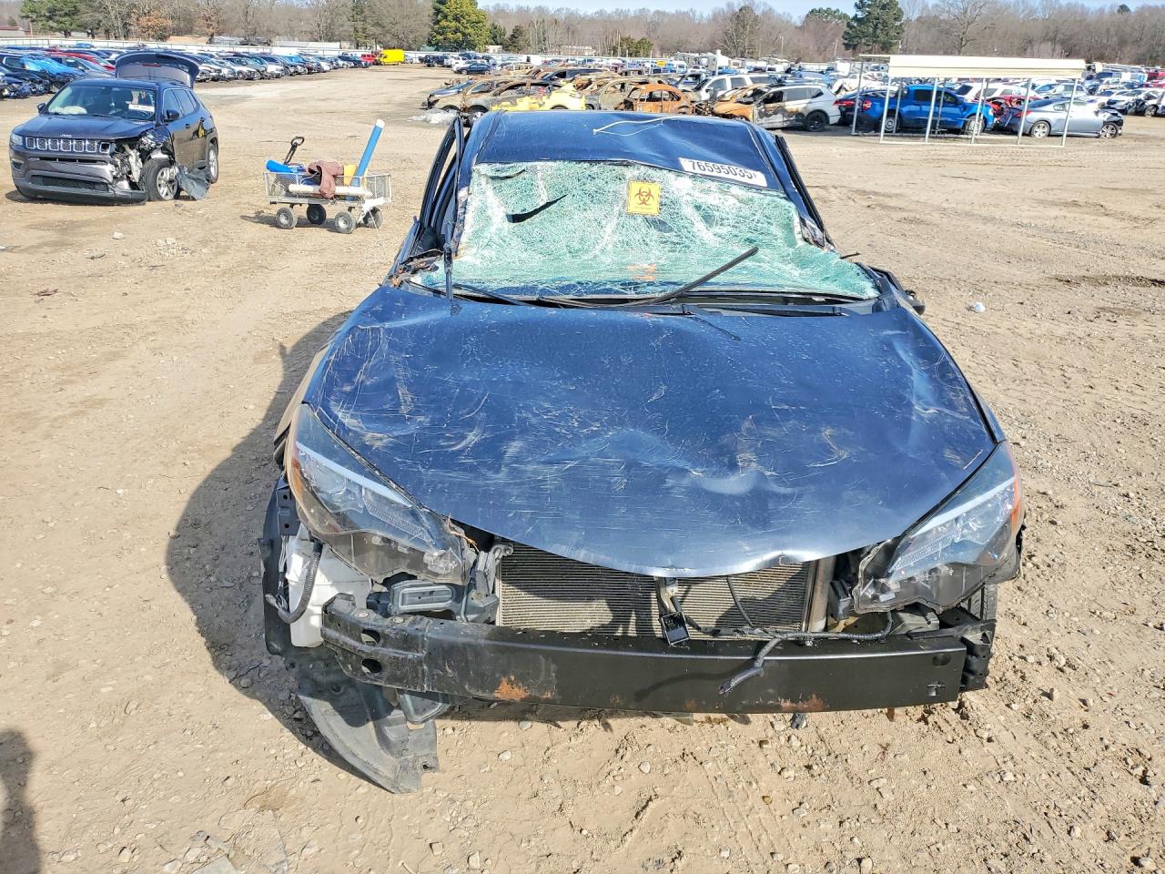2017 TOYOTA COROLLA L photo 5