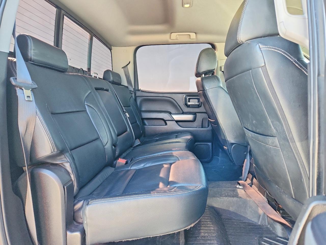 2018 CHEVROLET SILVERADO K1500 LT photo 19