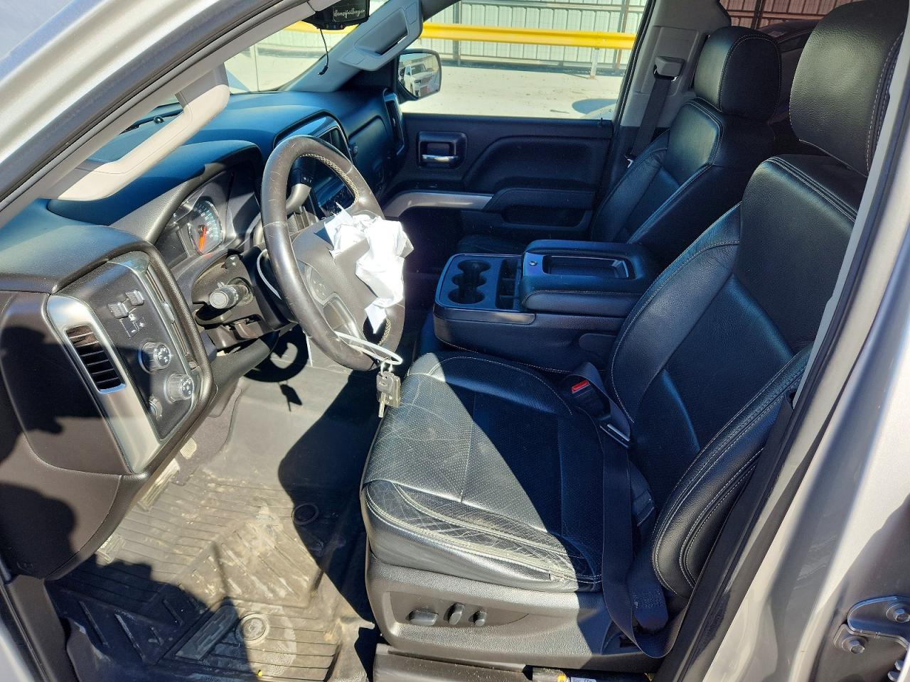 2018 CHEVROLET SILVERADO K1500 LT photo 13