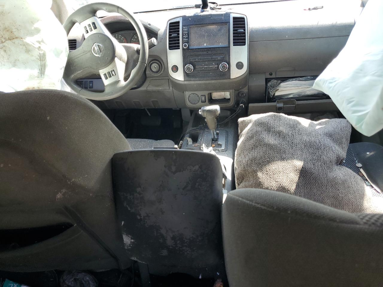 2019 NISSAN FRONTIER S photo 8