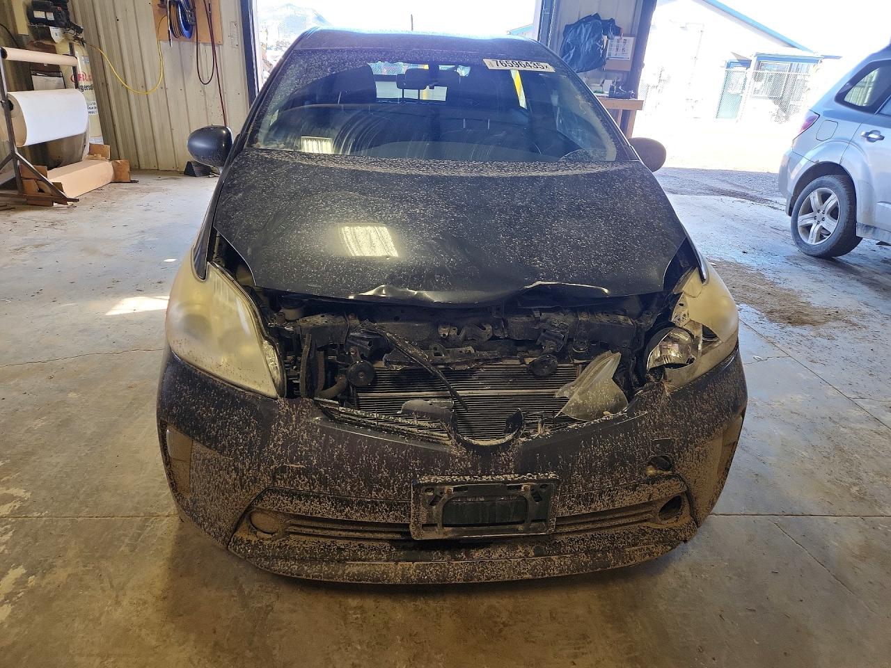 2013 TOYOTA PRIUS THREE photo 5