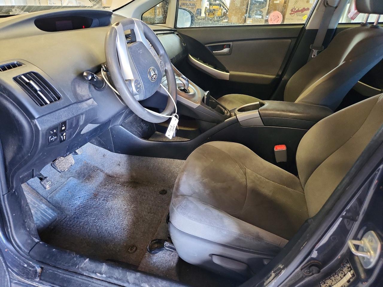 2013 TOYOTA PRIUS THREE photo 7