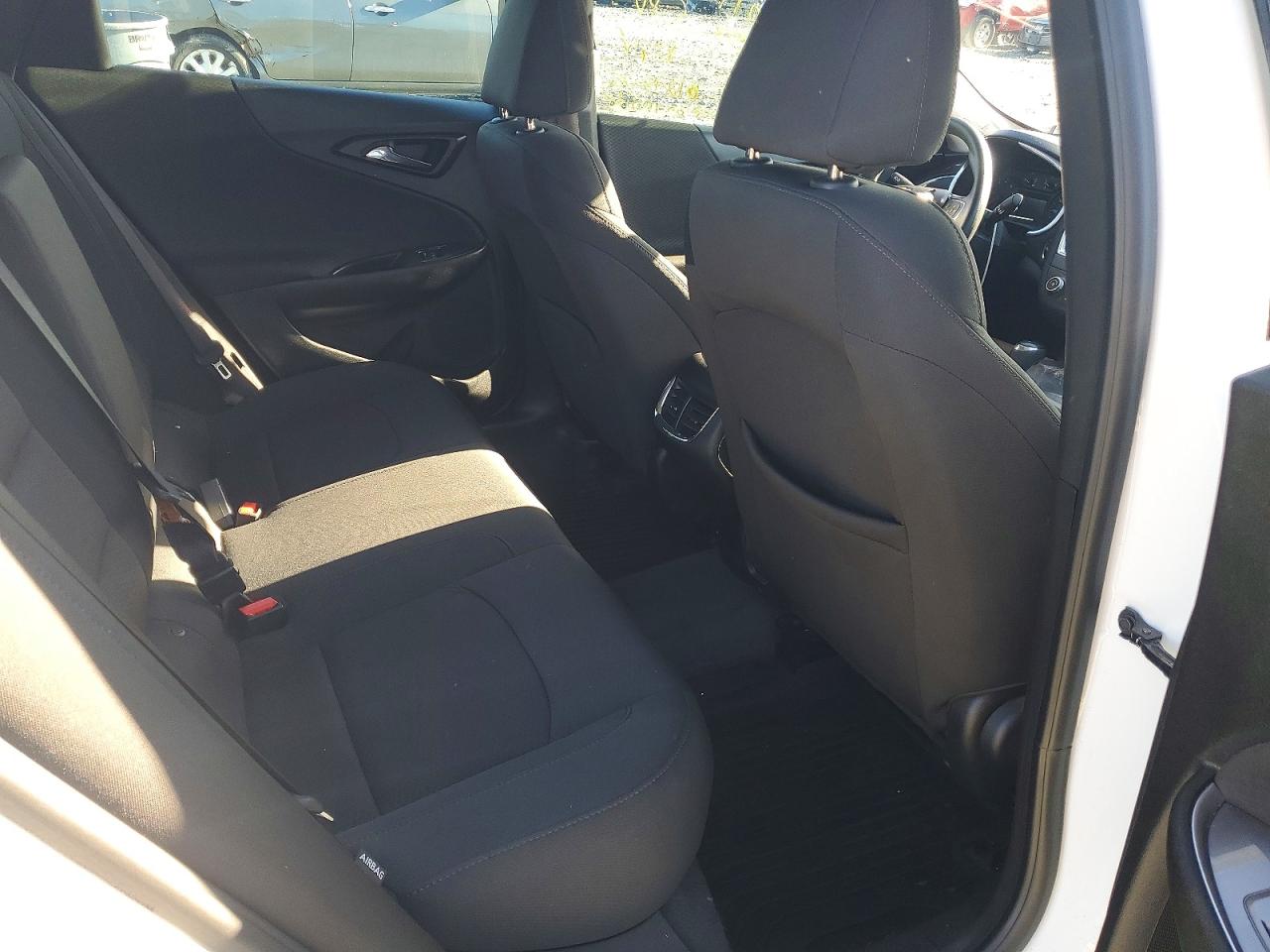 2018 CHEVROLET MALIBU LT photo 28