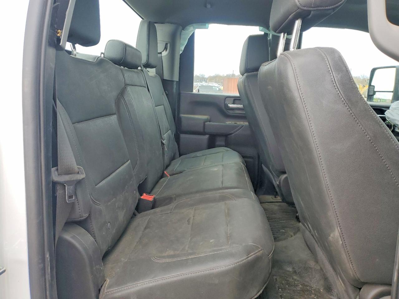 2024 CHEVROLET SILVERADO K3500 photo 10