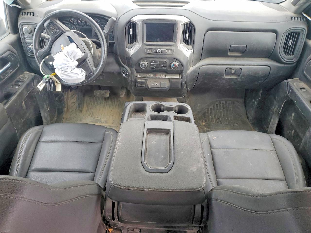 2024 CHEVROLET SILVERADO K3500 photo 8