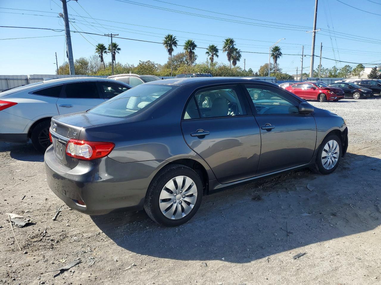 2012 TOYOTA COROLLA LE photo 7