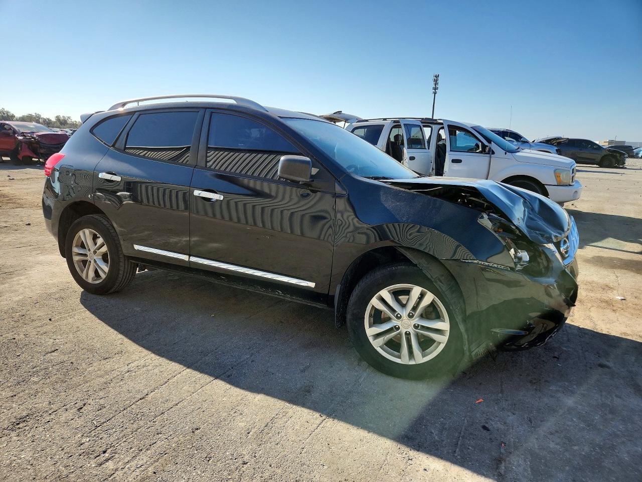 2015 NISSAN ROGUE SELECT S photo 4