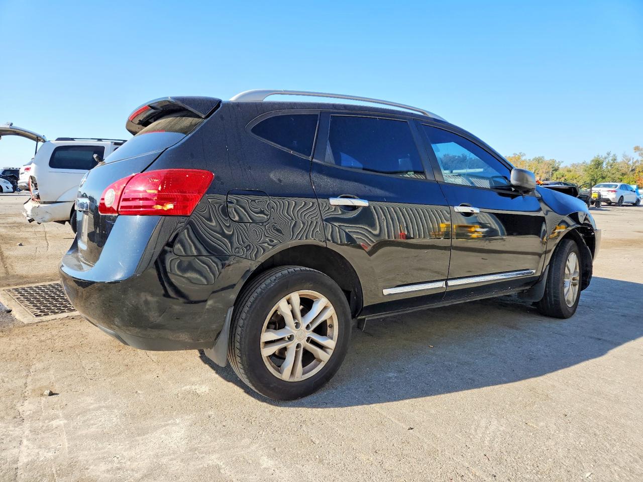 2015 NISSAN ROGUE SELECT S photo 3