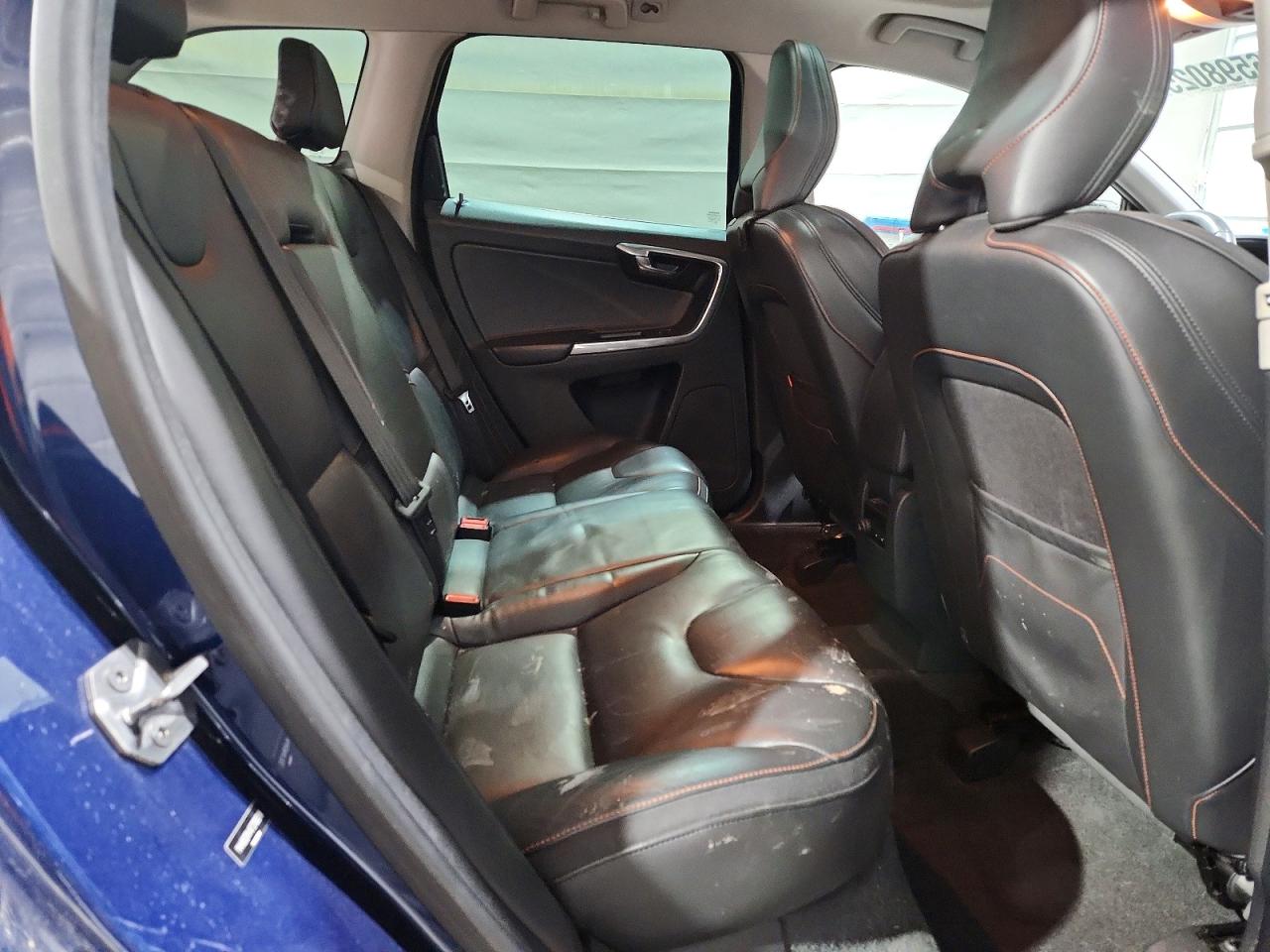 2015 VOLVO XC60 T6 PLATINUM photo 10