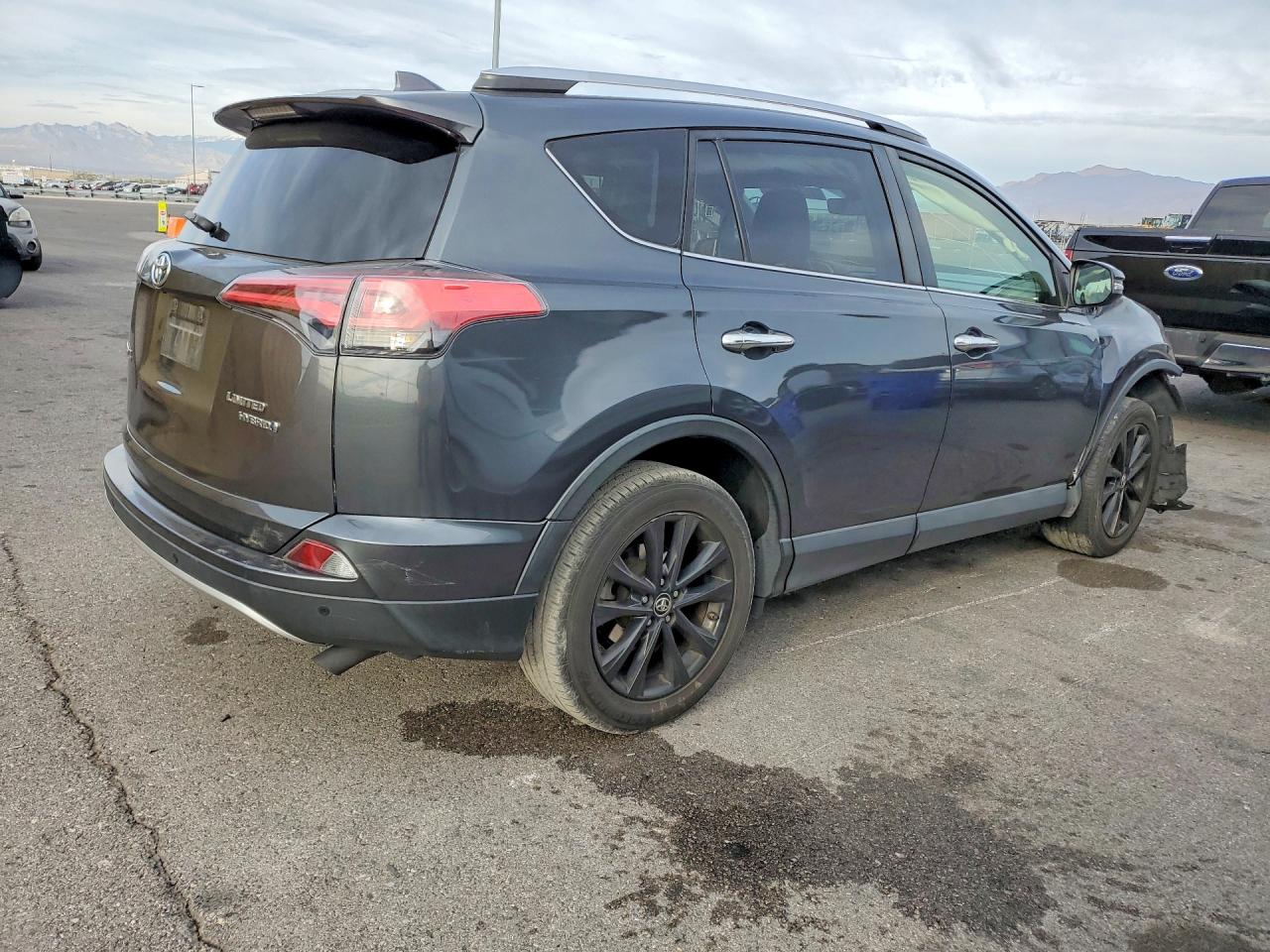 2016 TOYOTA RAV4 HV LIMITED photo 7