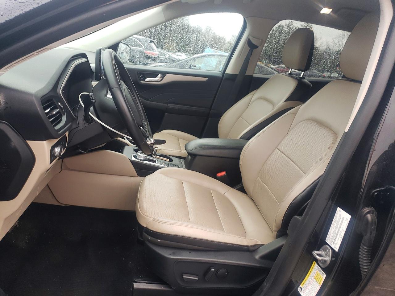 2022 FORD ESCAPE SEL photo 19