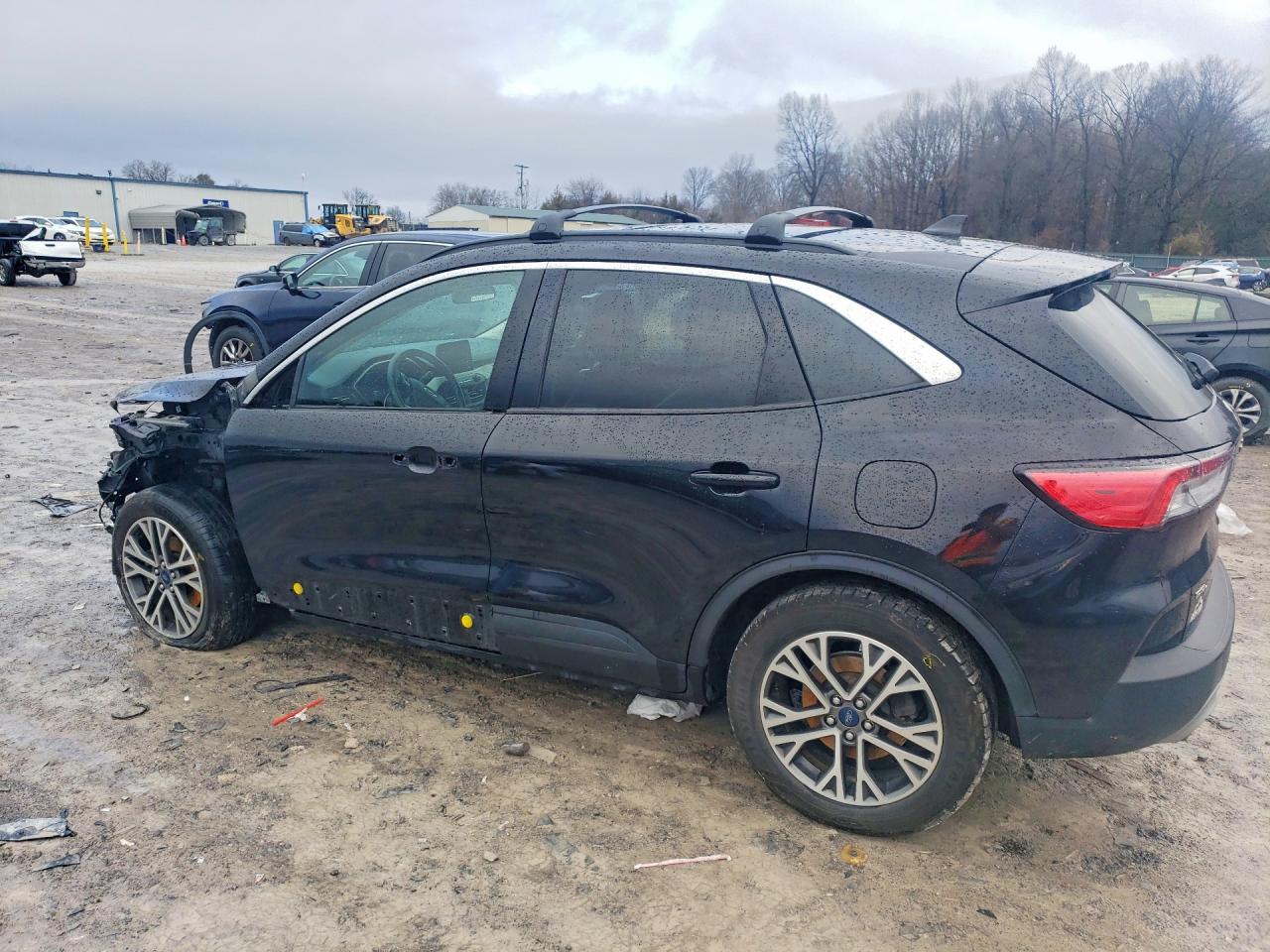 2022 FORD ESCAPE SEL photo 4