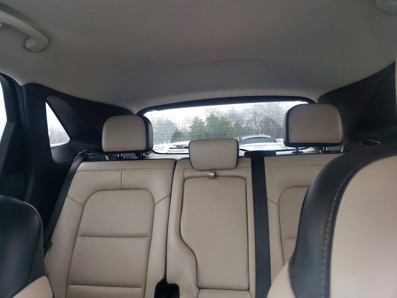 2022 FORD ESCAPE SEL photo 28