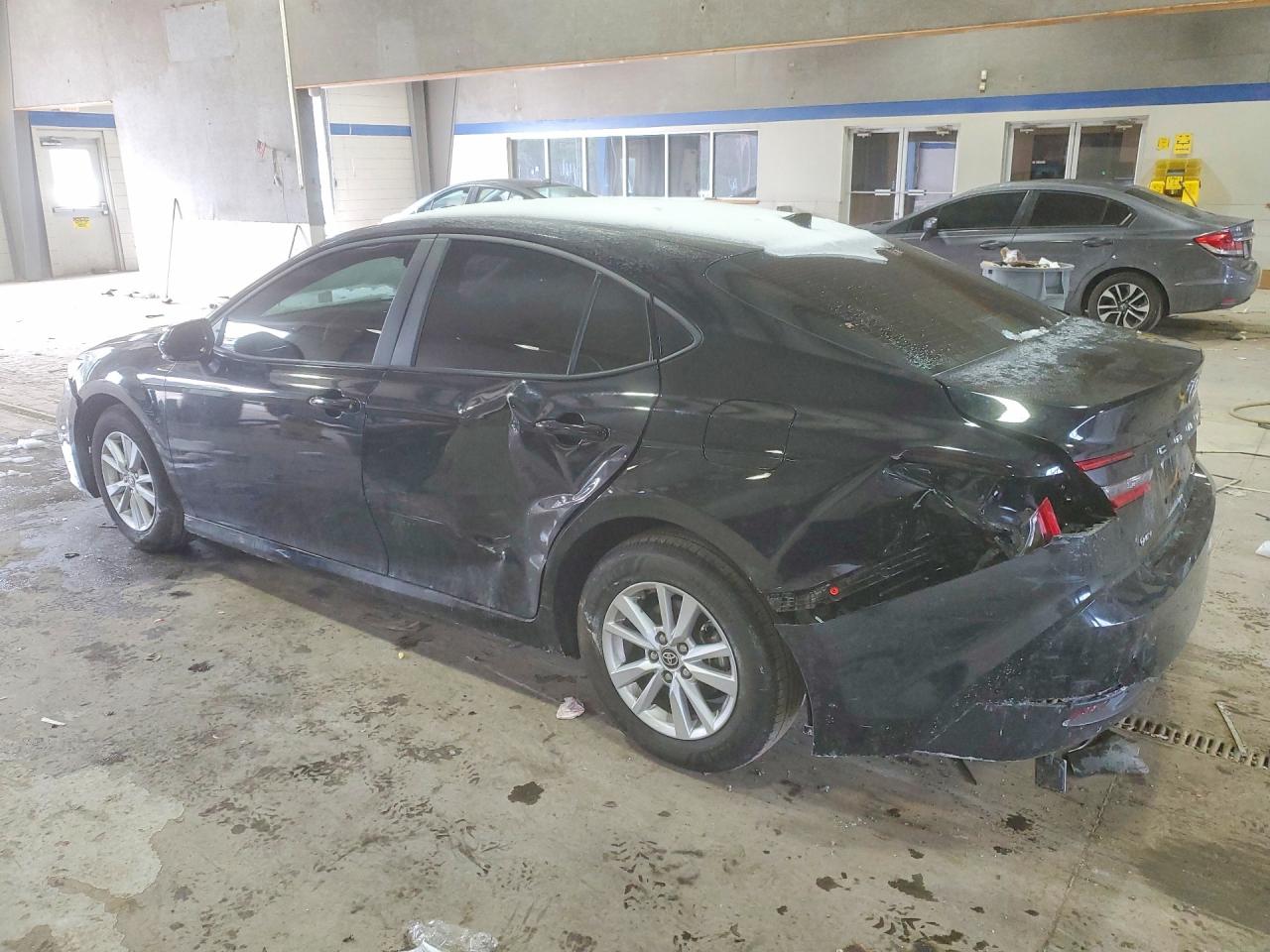 2025 TOYOTA CAMRY XSE photo 2