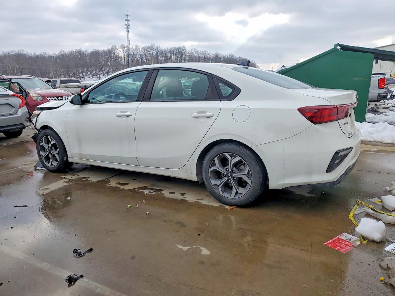 2020 KIA FORTE FE photo 2