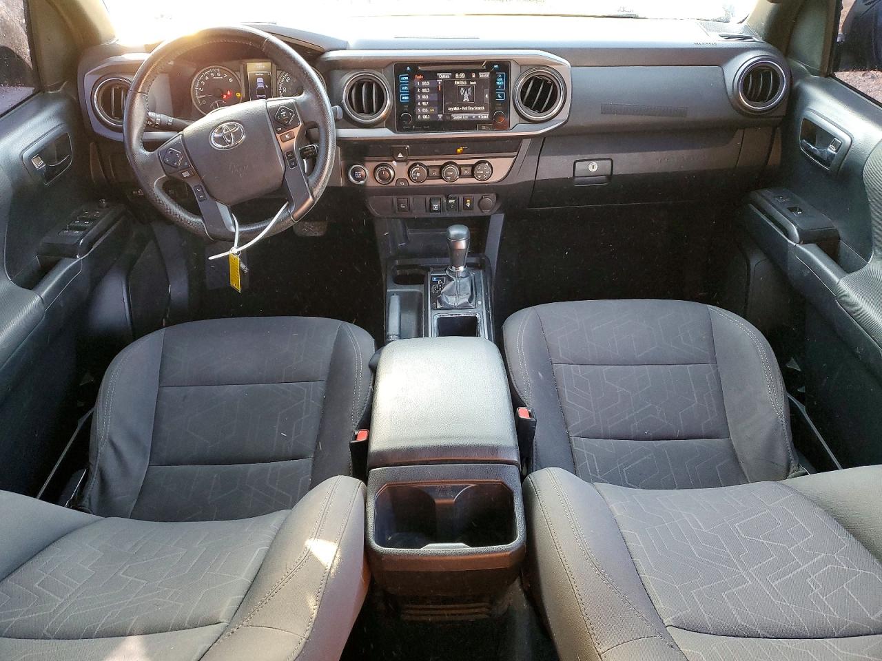 2019 TOYOTA TACOMA TRD SPORT photo 22