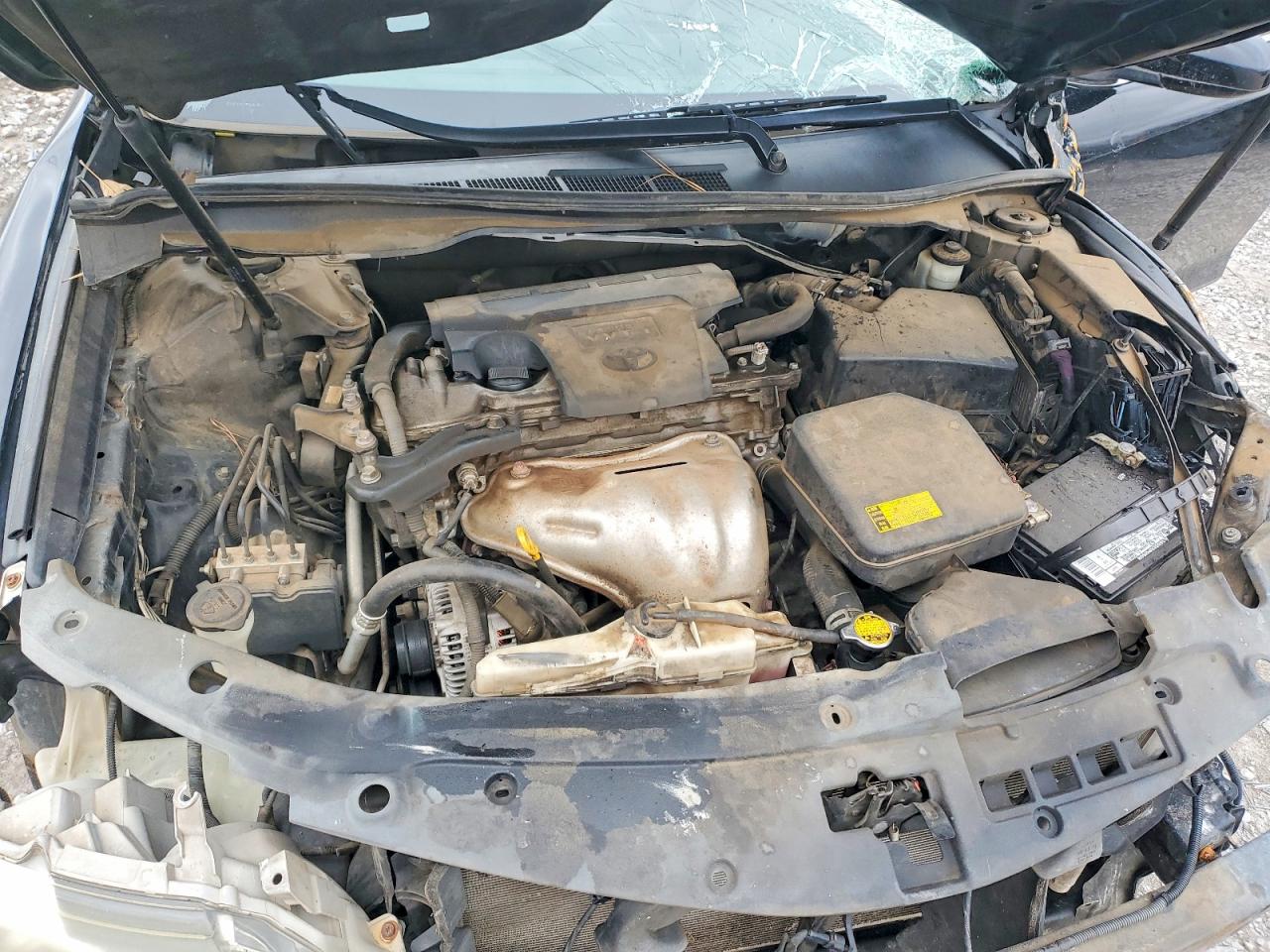 2012 TOYOTA CAMRY photo 11