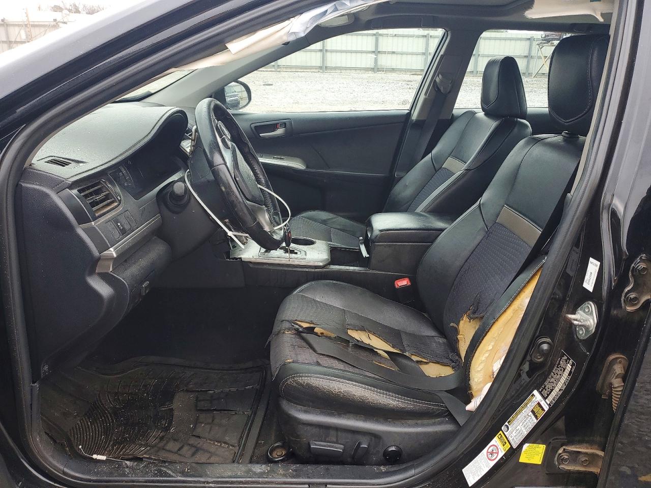 2012 TOYOTA CAMRY photo 7