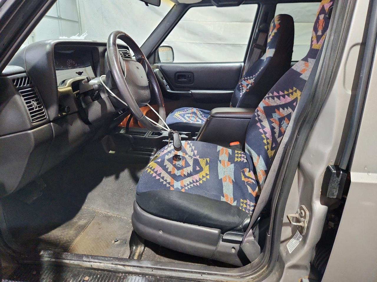 2001 JEEP CHEROKEE SPORT photo 19