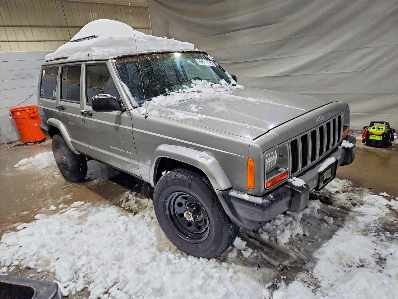2001 JEEP CHEROKEE SPORT photo 10