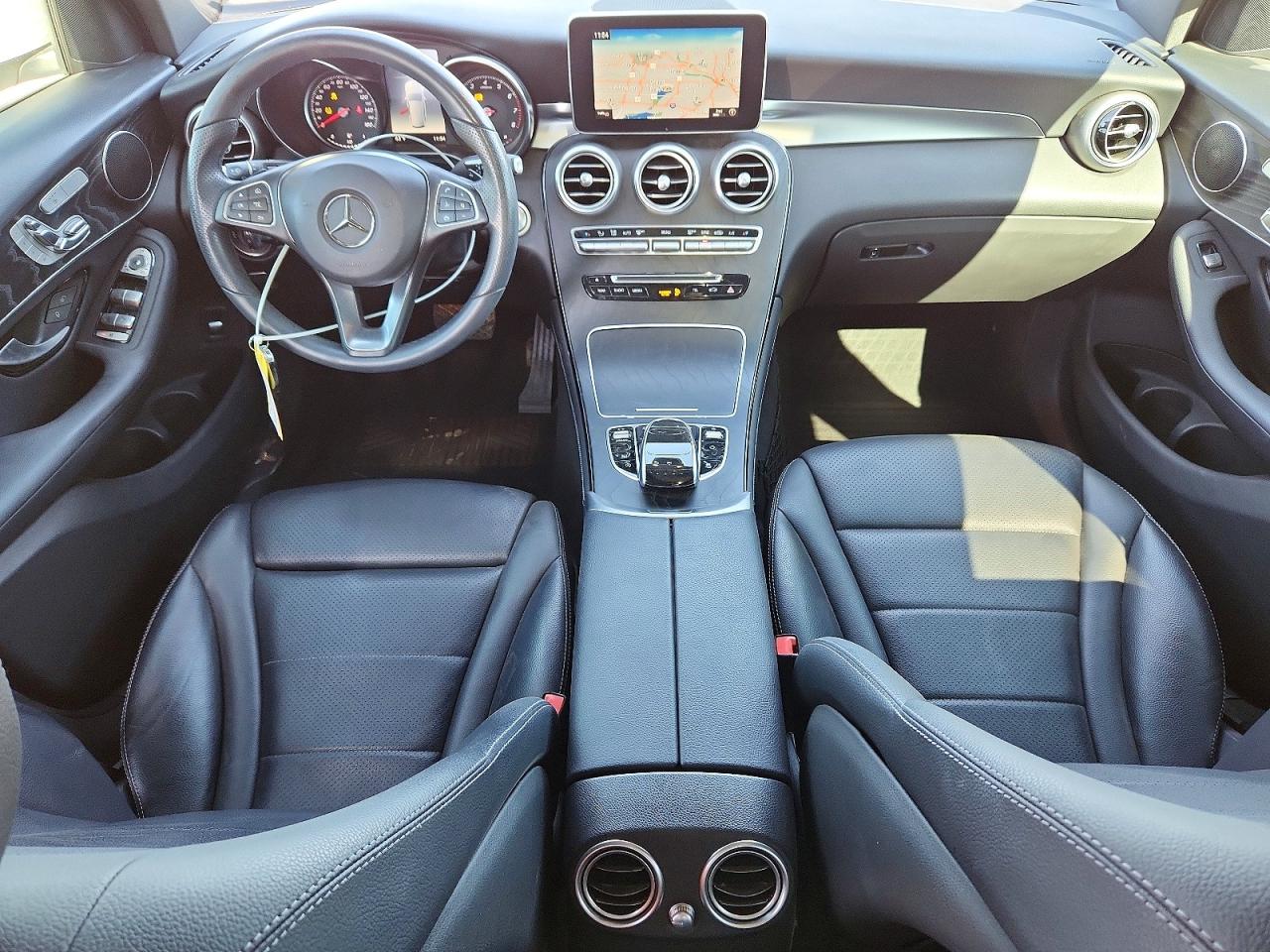 2018 MERCEDES-BENZ GLC 300 photo 22