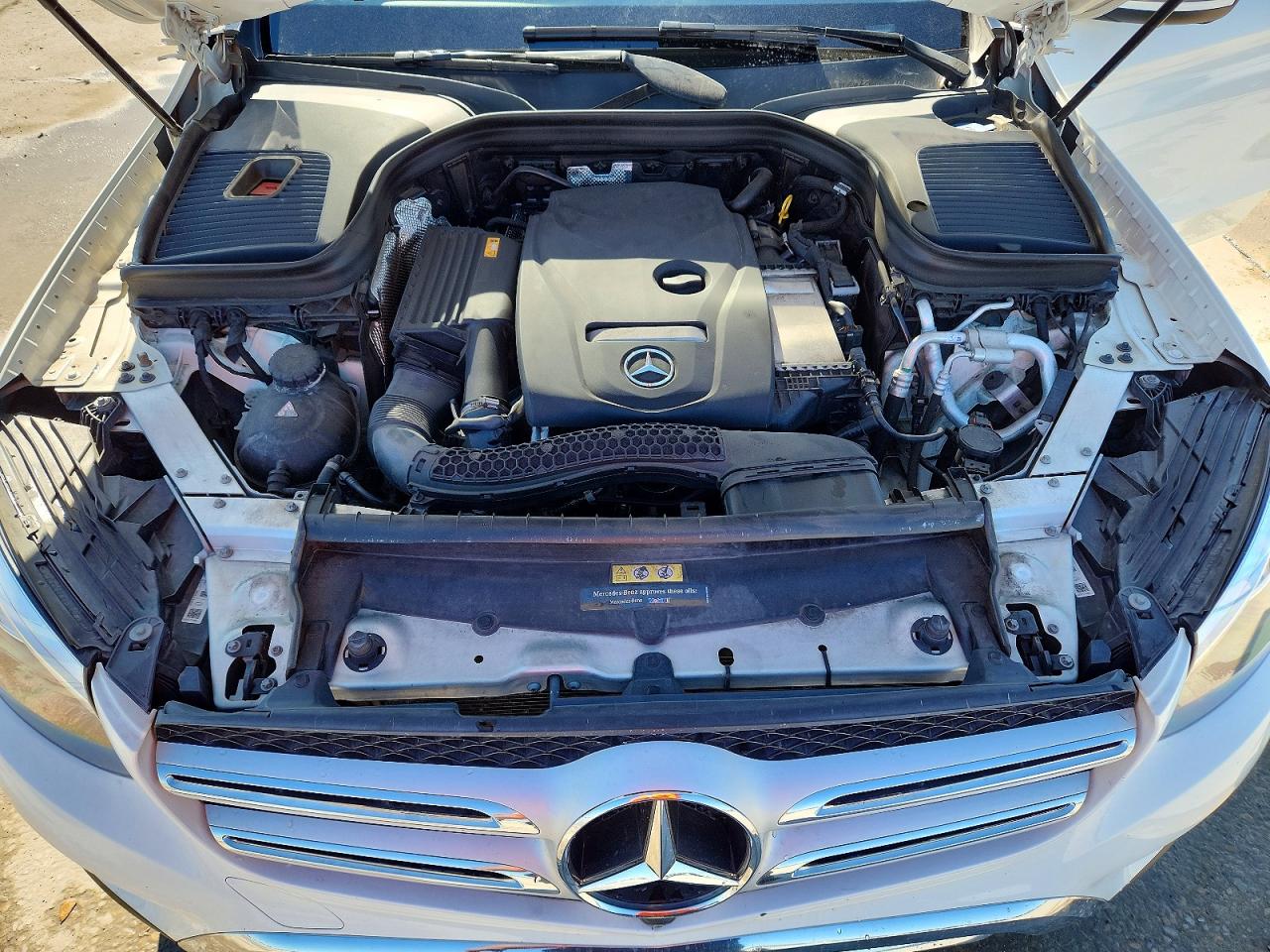 2018 MERCEDES-BENZ GLC 300 photo 31