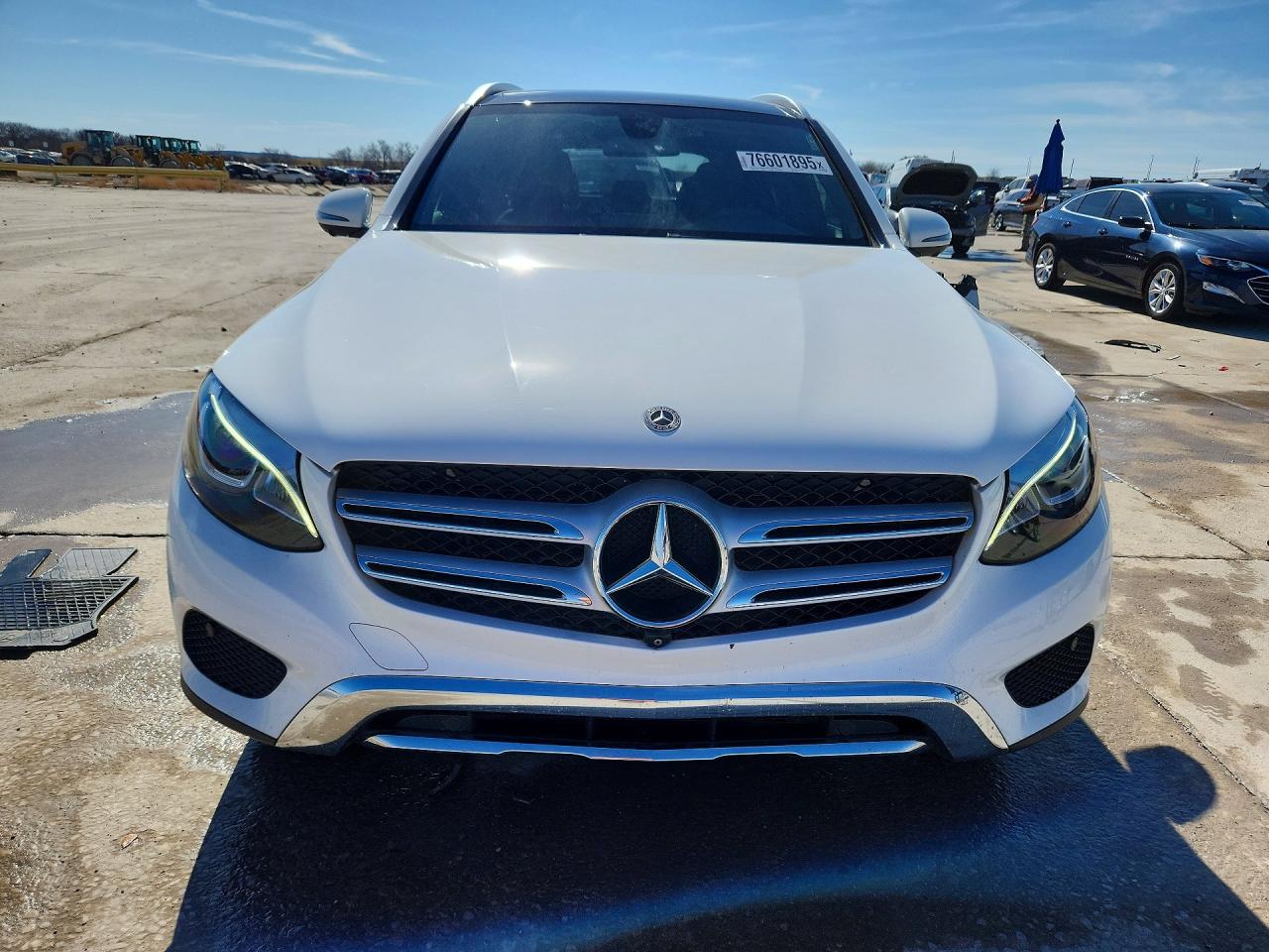 2018 MERCEDES-BENZ GLC 300 photo 13