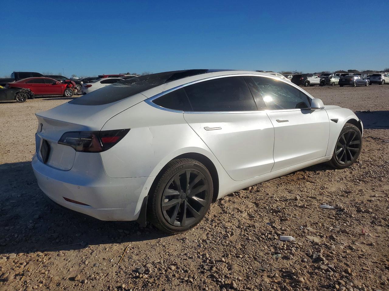 2020 TESLA MODEL 3 photo 3