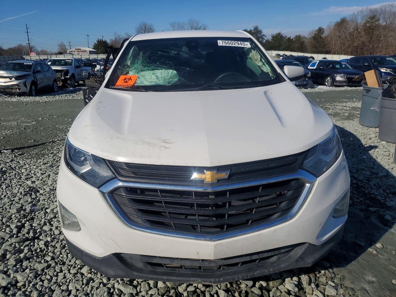 2020 CHEVROLET EQUINOX LT photo 5