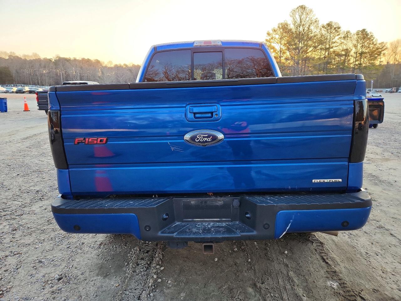 2013 FORD F150 SUPERCREW photo 11