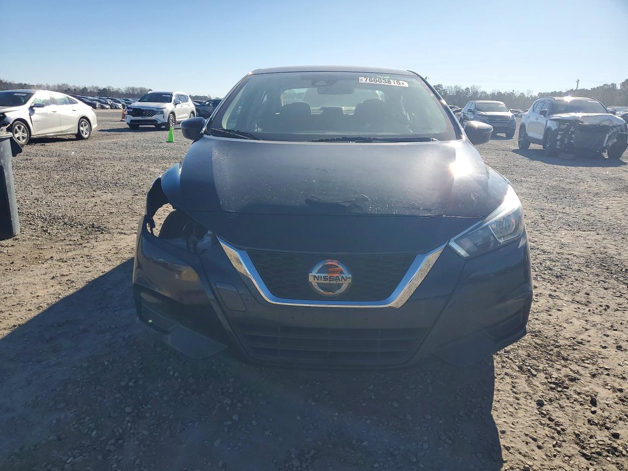 2020 NISSAN VERSA SV photo 9