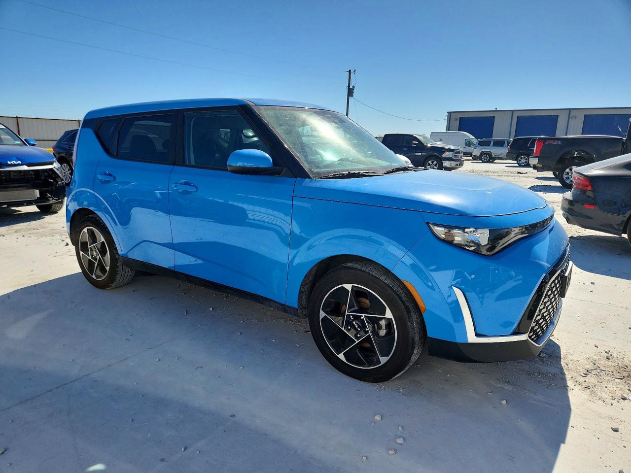 2025 KIA SOUL EX photo 4