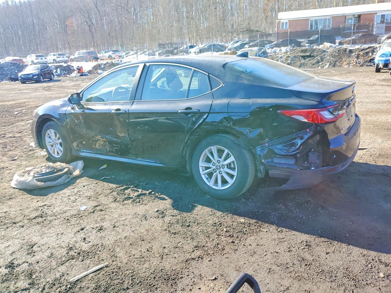 2025 TOYOTA CAMRY LE photo 2