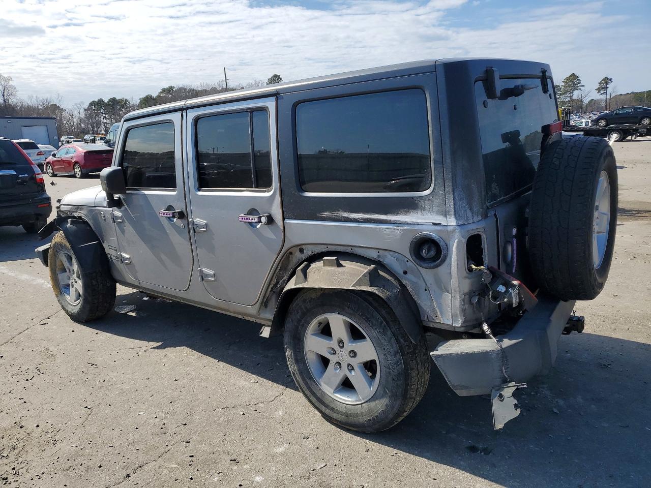 2018 JEEP WRANGLER UNLIMITED SPORT photo 3
