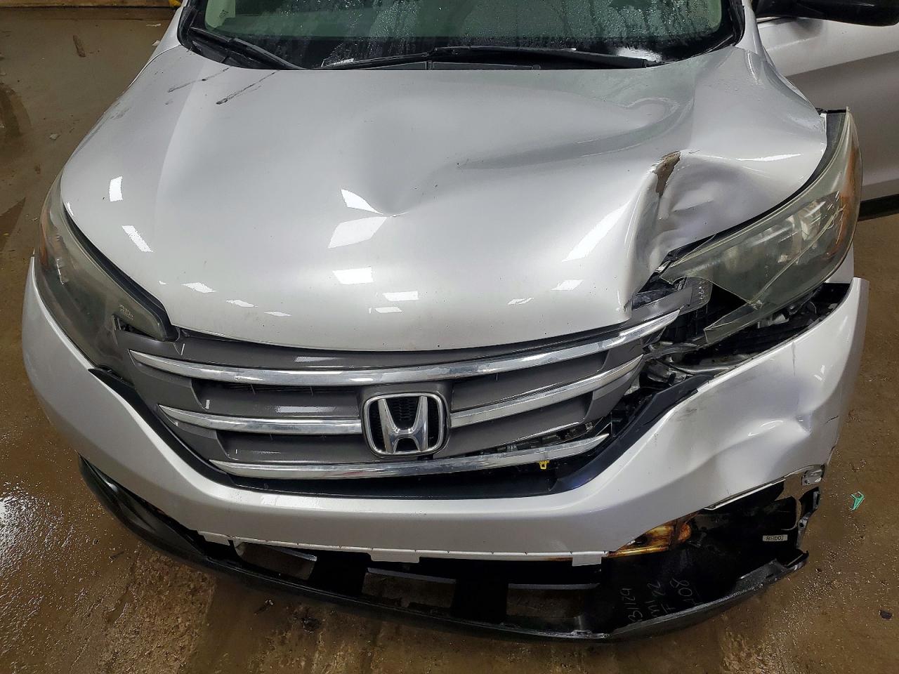 2014 HONDA CR-V LX photo 23