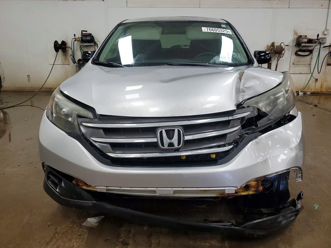 2014 HONDA CR-V LX photo 9