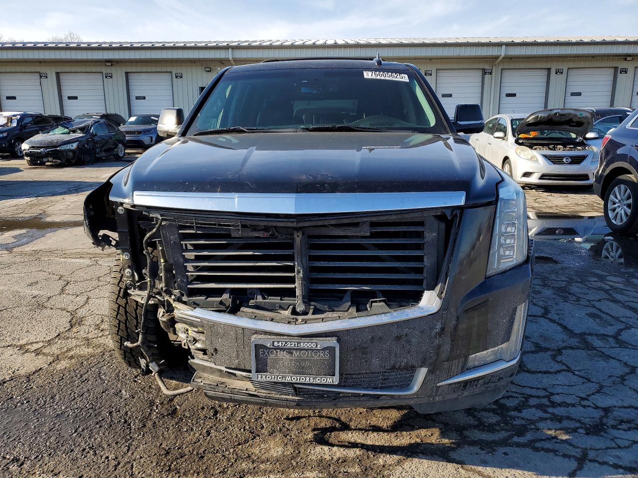 2015 CADILLAC ESCALADE ESV LUXURY photo 5