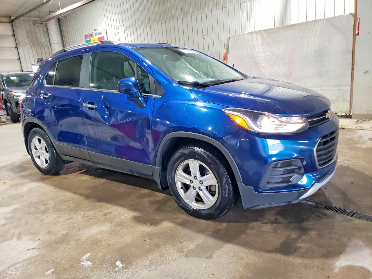 2019 CHEVROLET TRAX 1LT photo 4