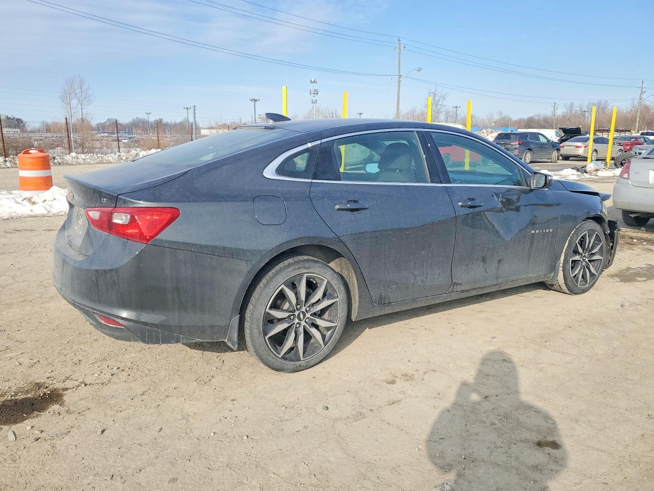 2017 CHEVROLET MALIBU LT photo 5
