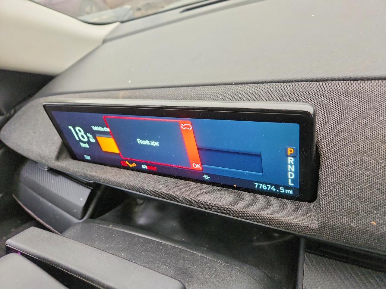 2021 FORD MUSTANG MACH-E PREMIUM photo 25