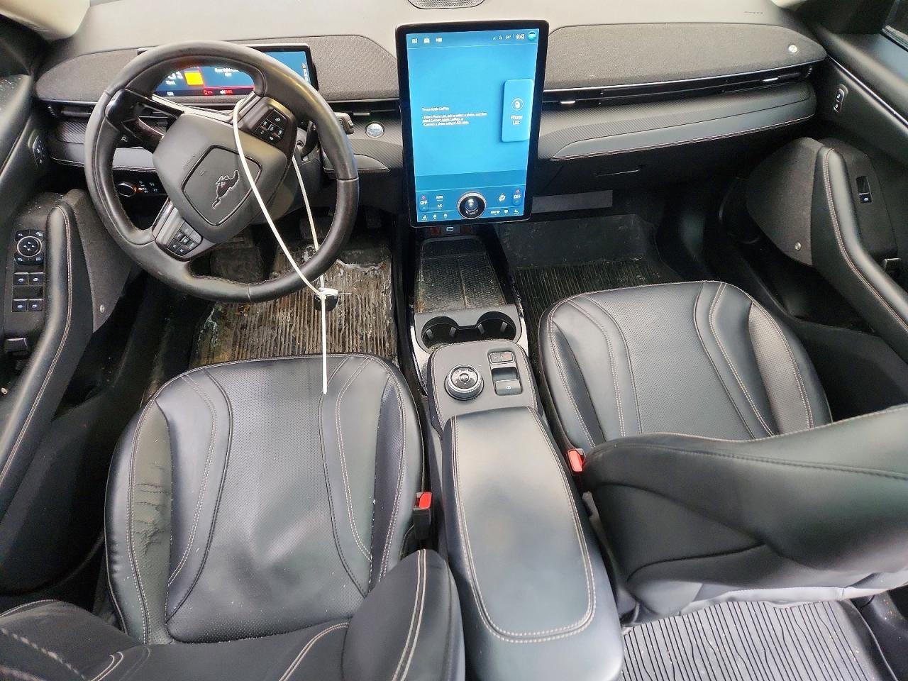 2021 FORD MUSTANG MACH-E PREMIUM photo 22