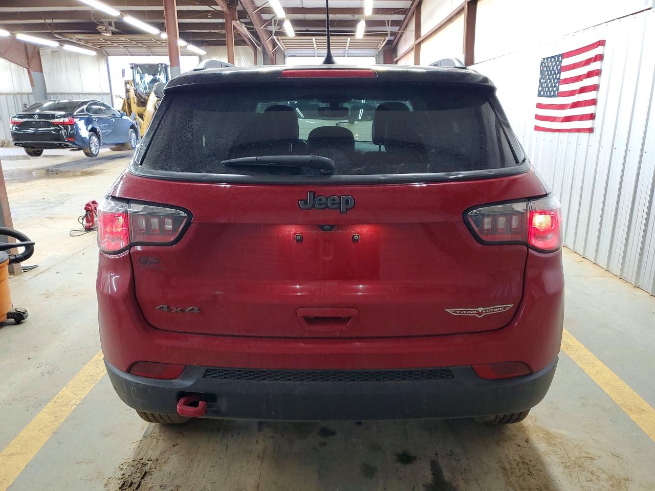 2019 JEEP COMPASS TRAILHAWK photo 16